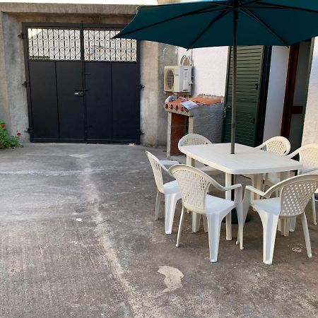 Apartmán Casa Ziu Juanne Orosei Exteriér fotografie